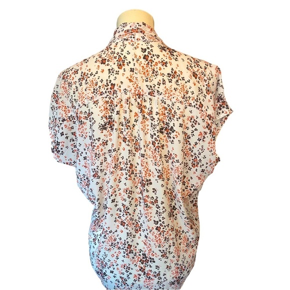 LOFT Neutral Floral Blouse - Picture 3 of 7